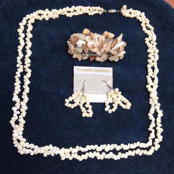 Genuine white MONGO Shell Necklace w/ Earrings & Pearl essence Shell Bracelet - Picture 2 of 11